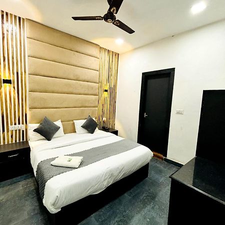 Fussion Homestay Agra  Eksteriør billede